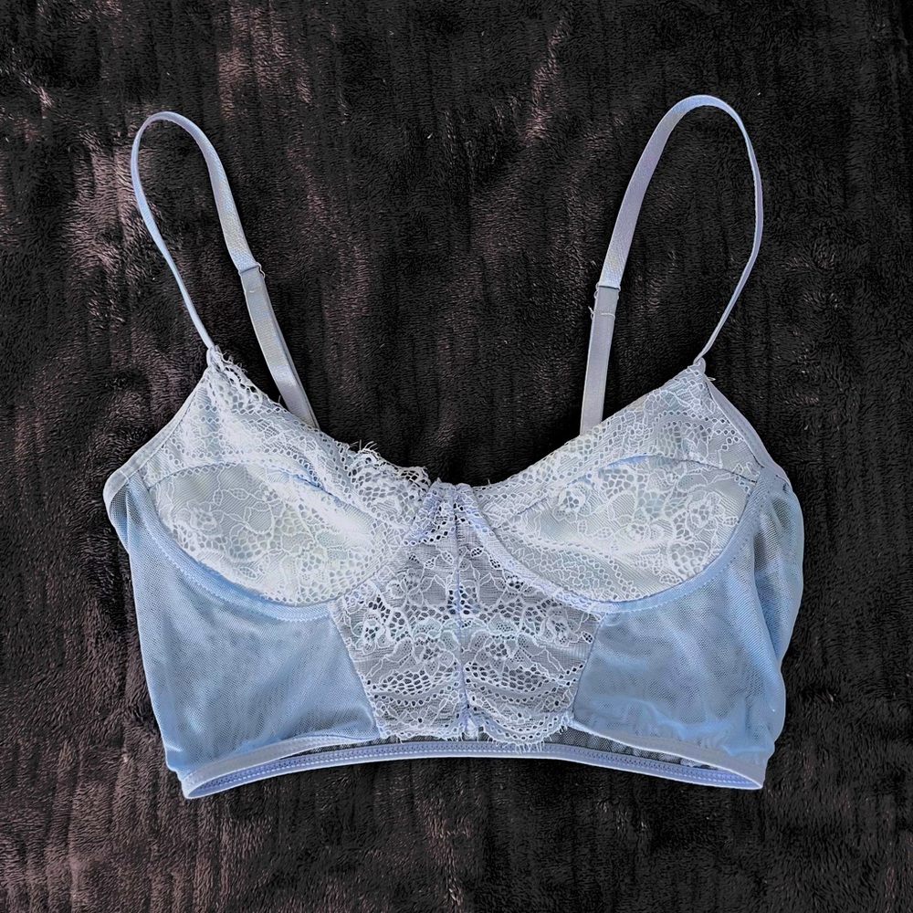 Lace crop top